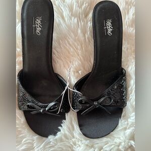 Mossimo Women’s Black Sequin Bow Embellished Slip-On Kitten Heels